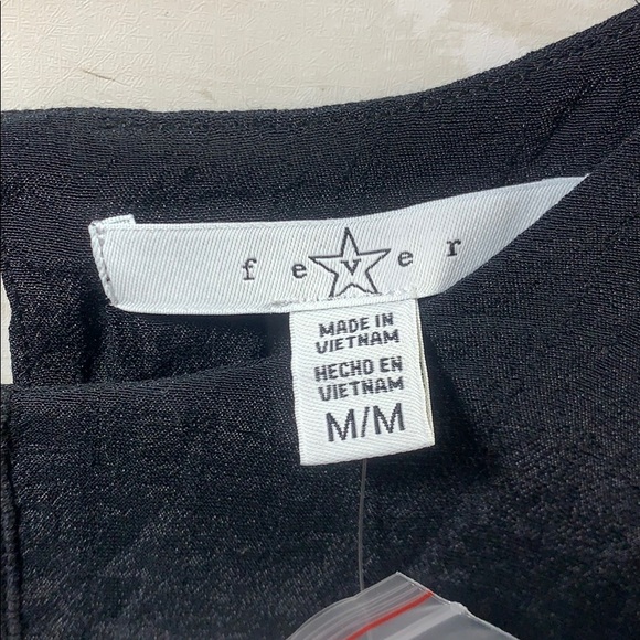 NWT Fever Black Lightweight Sleeveless Blouse - Picture 4 of 5